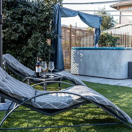 The - Casa Holiday home